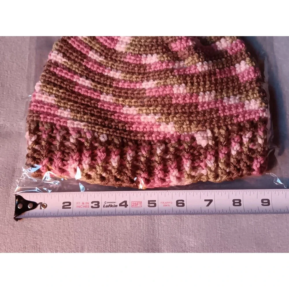 Hat New Leia Allen Hand Made crocheted warm winter Beanie Skull Cap womans - Picture 3 of 4